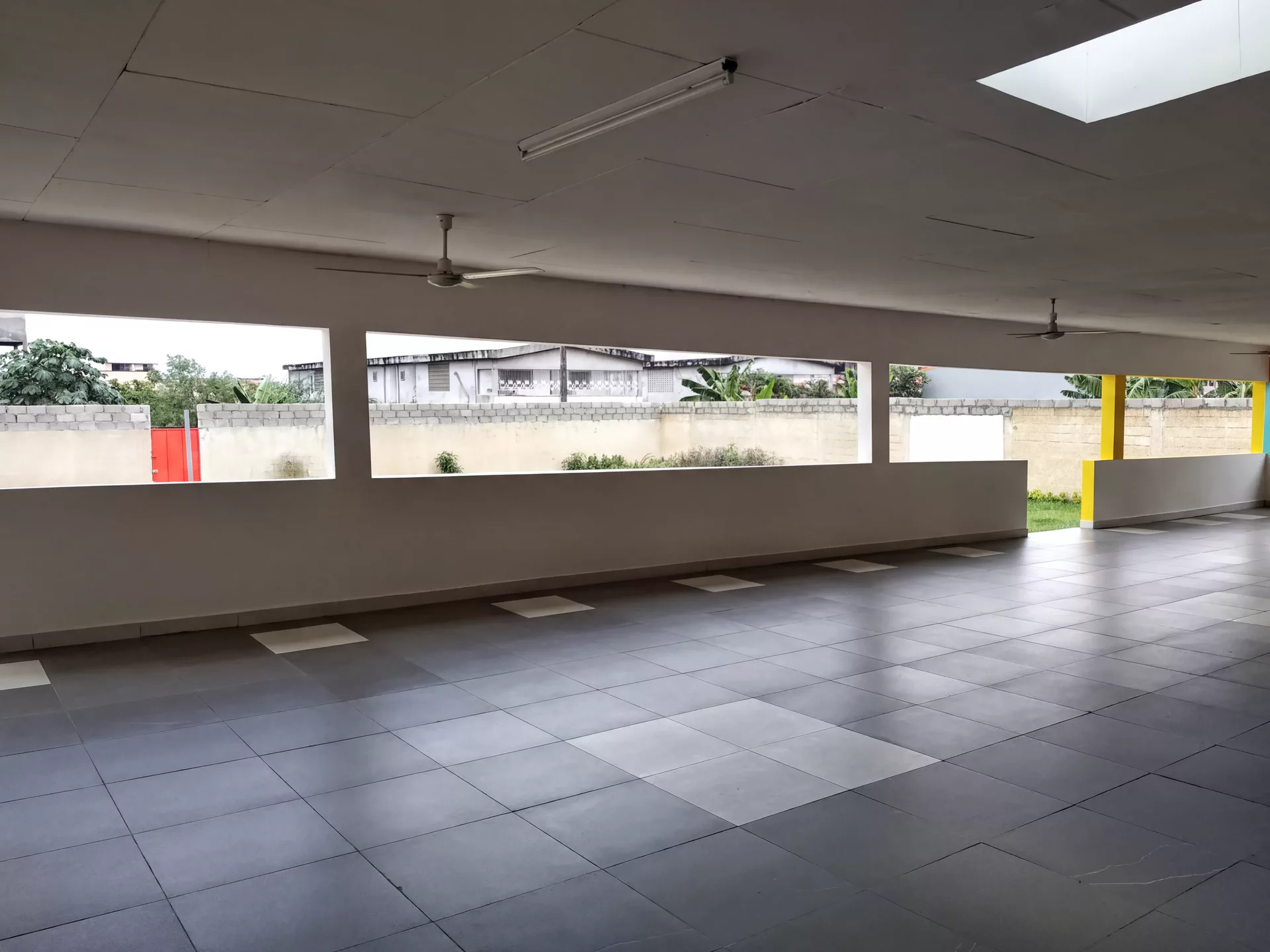 Préau couvert du Centre PMBB